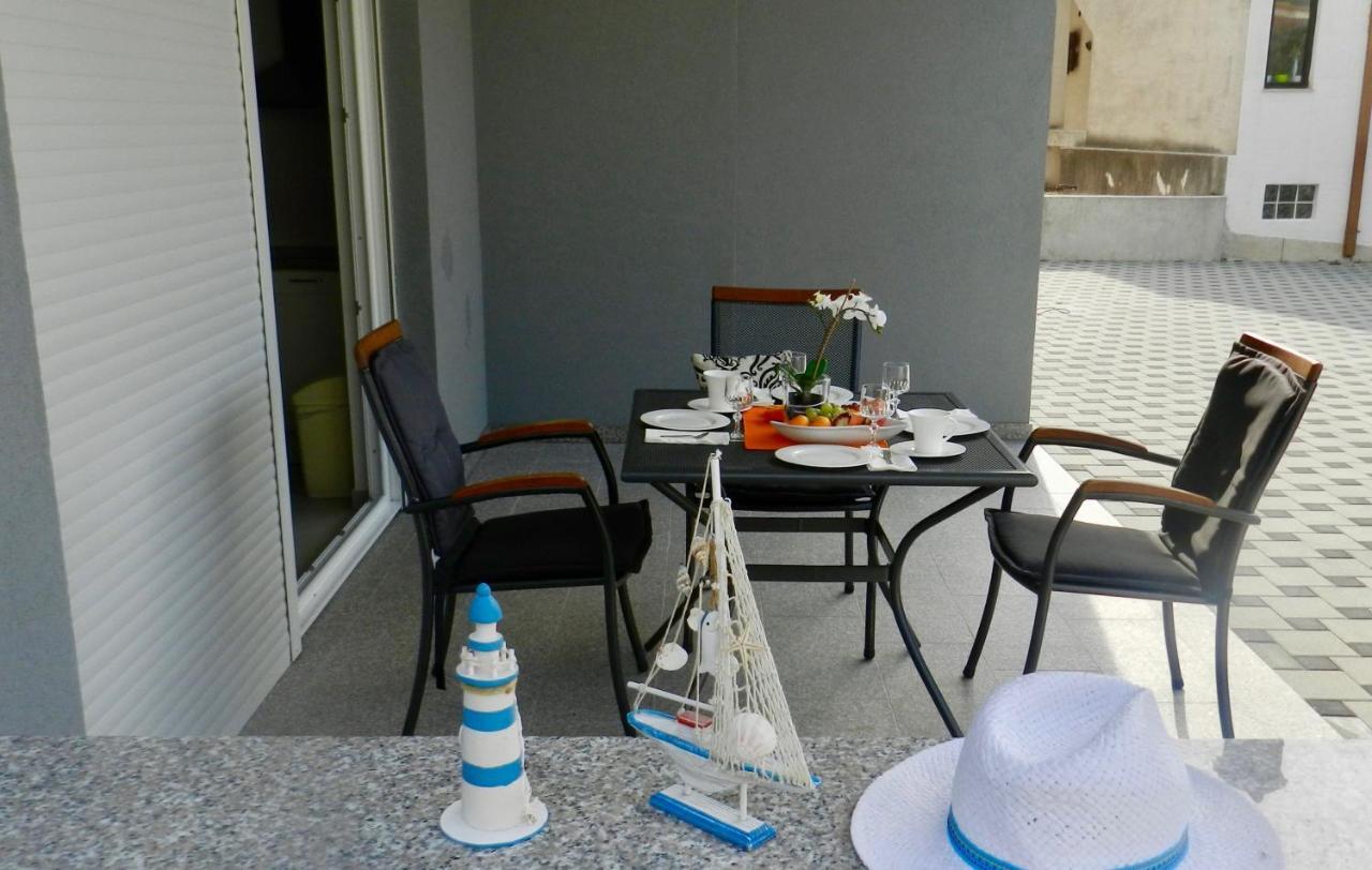 Diamant Apartments Baška Voda Eksteriør bilde