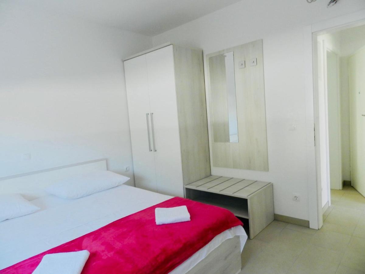 Diamant Apartments Baška Voda Eksteriør bilde
