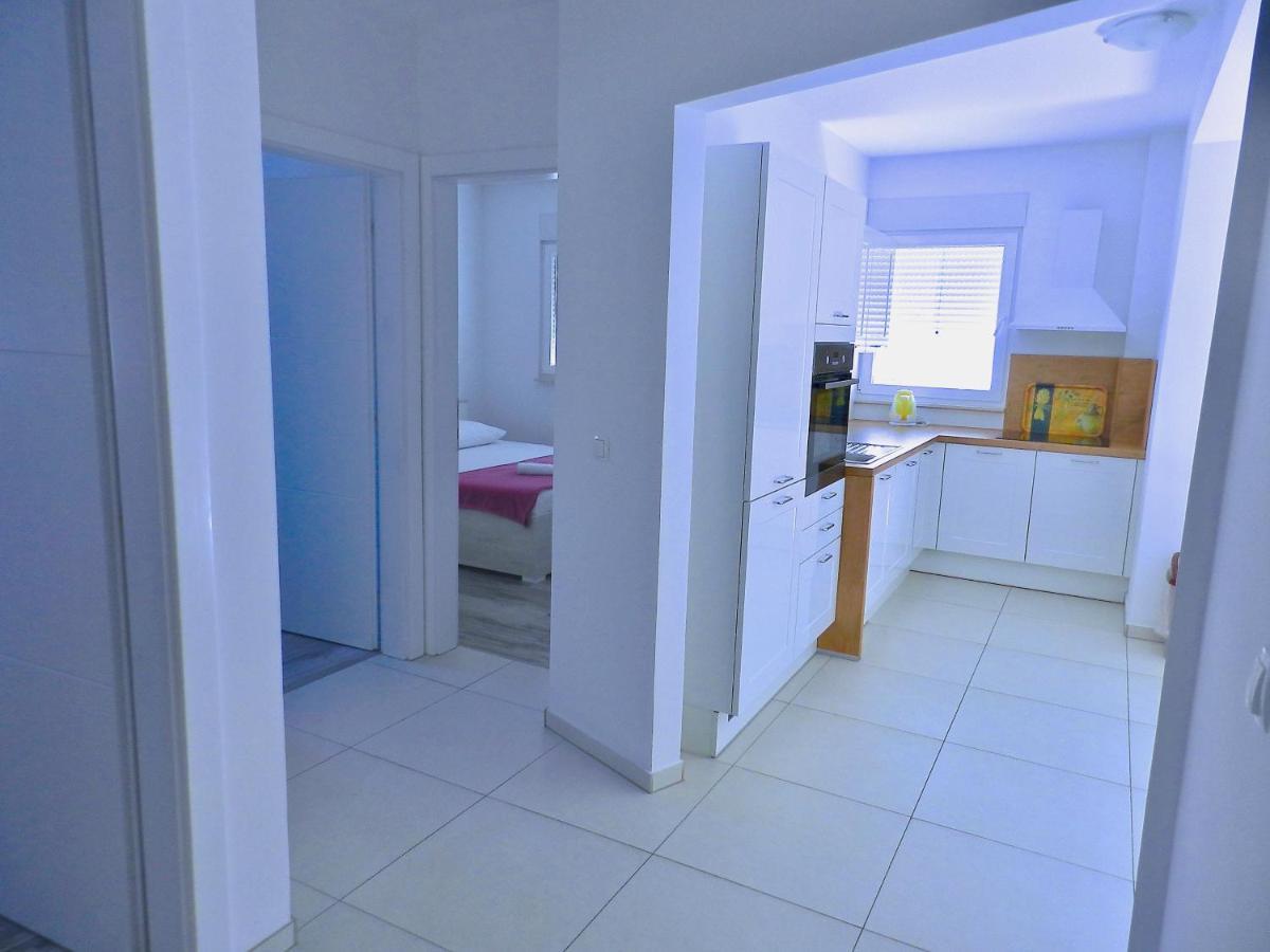 Diamant Apartments Baška Voda Eksteriør bilde