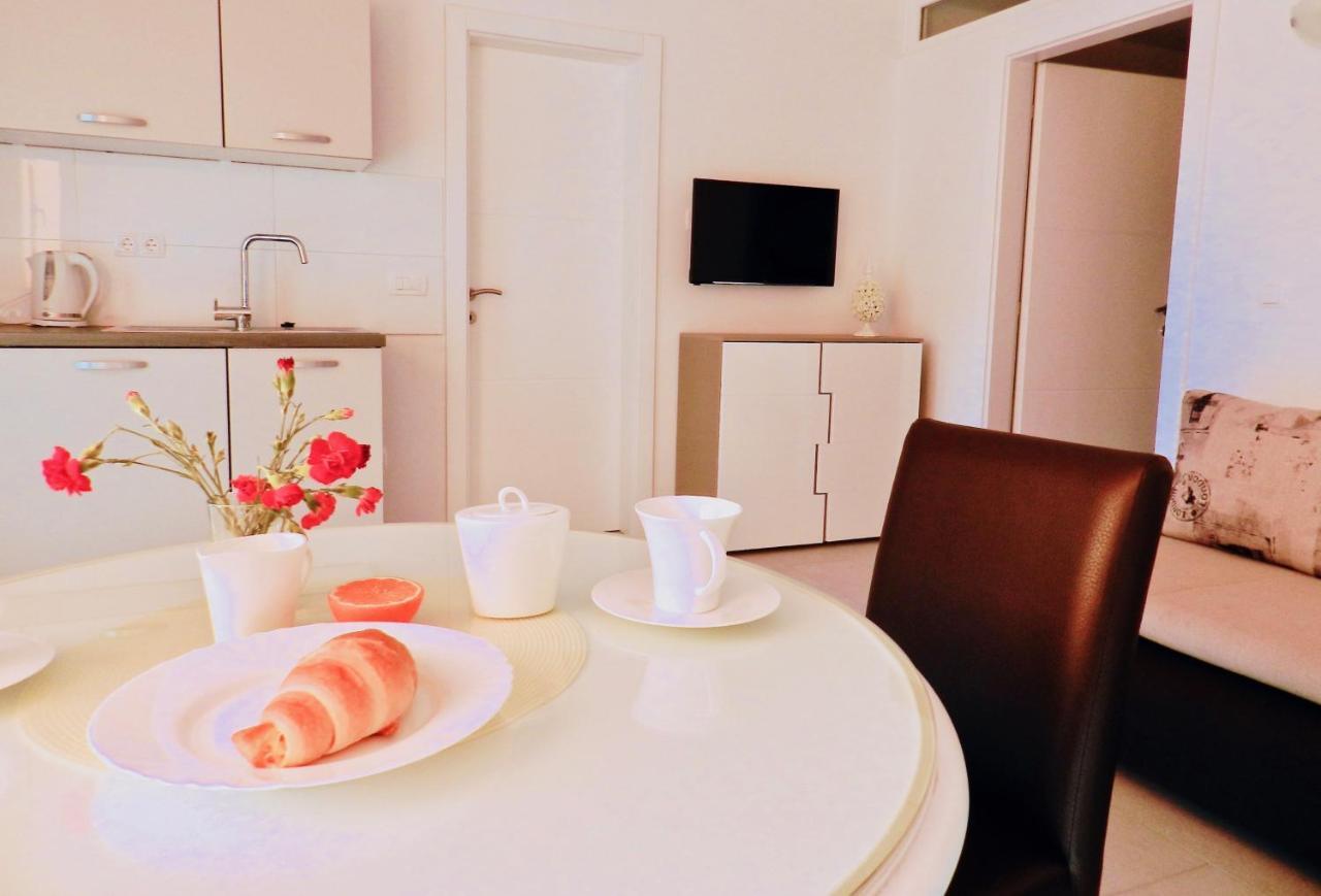 Diamant Apartments Baška Voda Eksteriør bilde