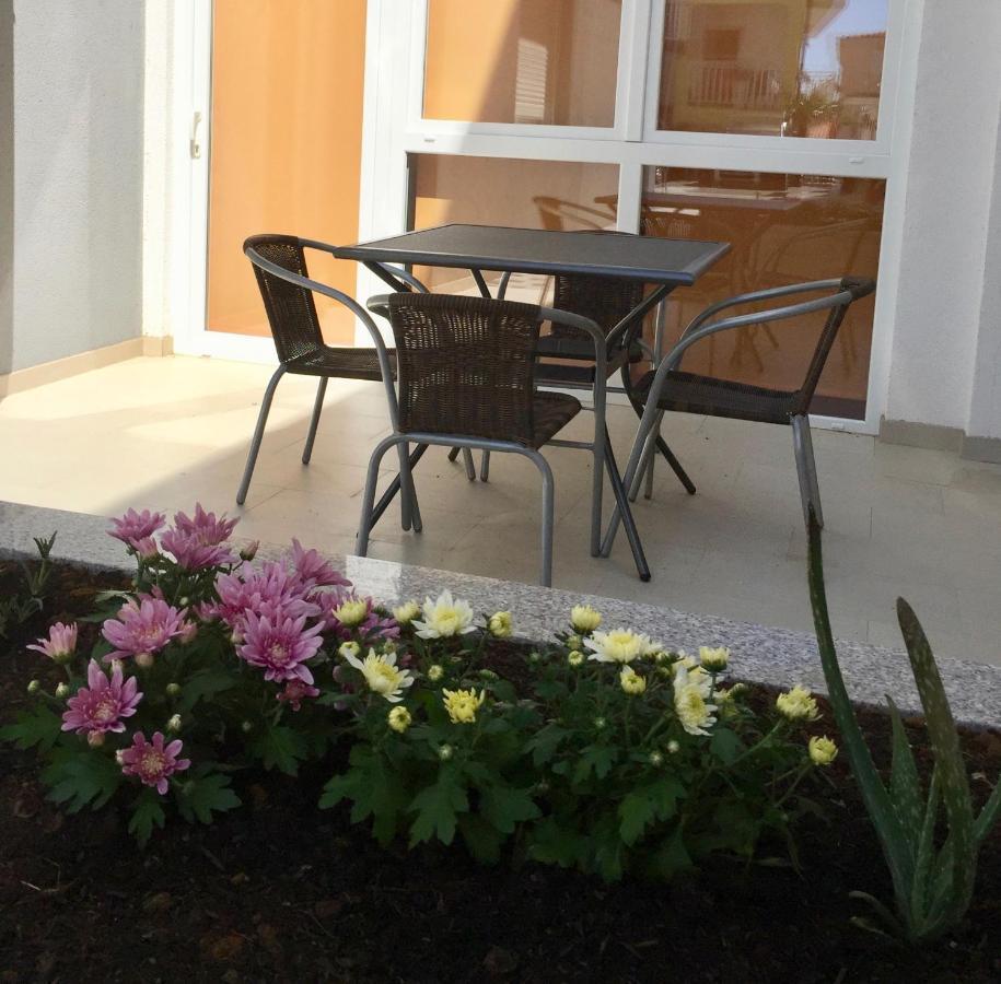Diamant Apartments Baška Voda Eksteriør bilde